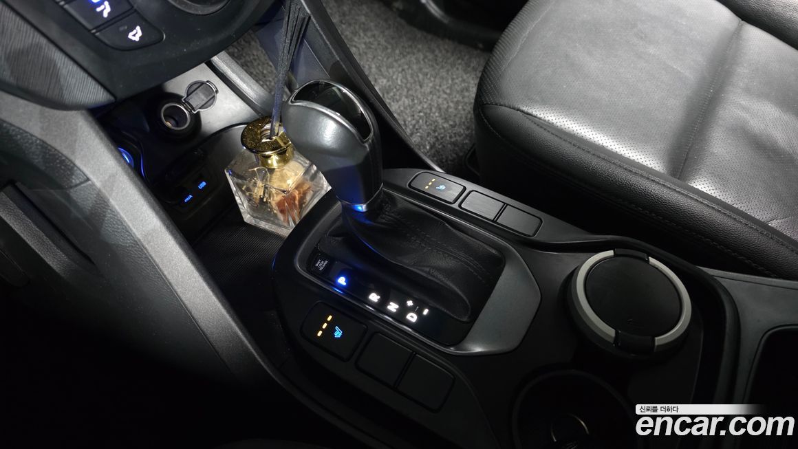 Hyundai Santafe 2015