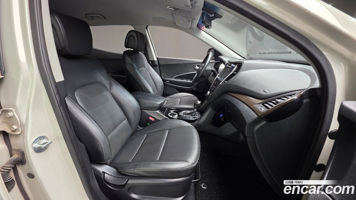 Hyundai Santafe 2015