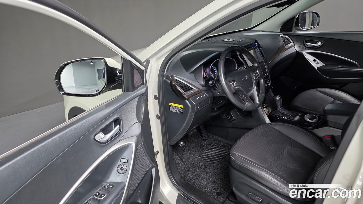 Hyundai Santafe 2015