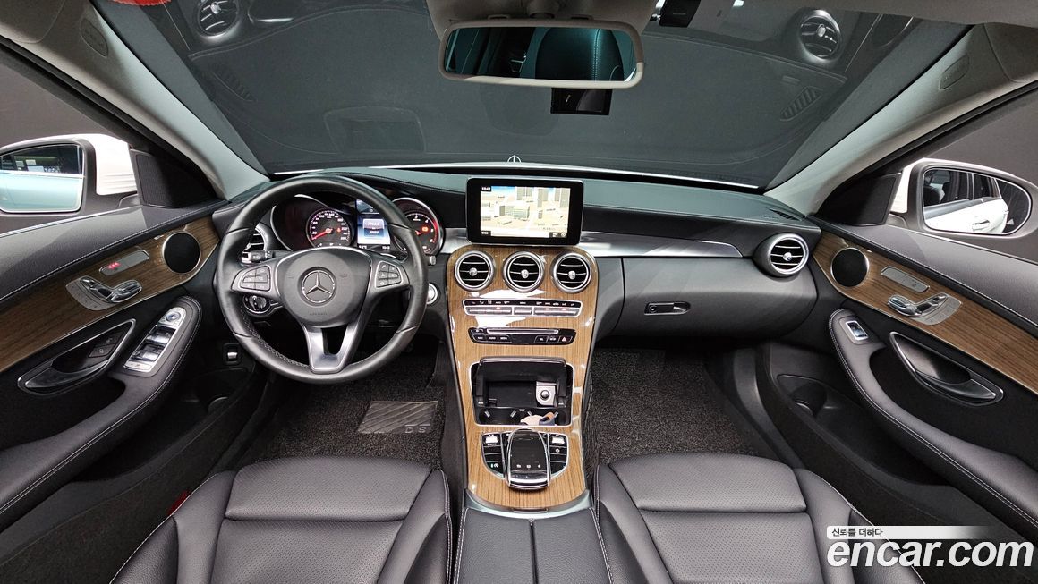 Mercedes-Benz C-Class 2016