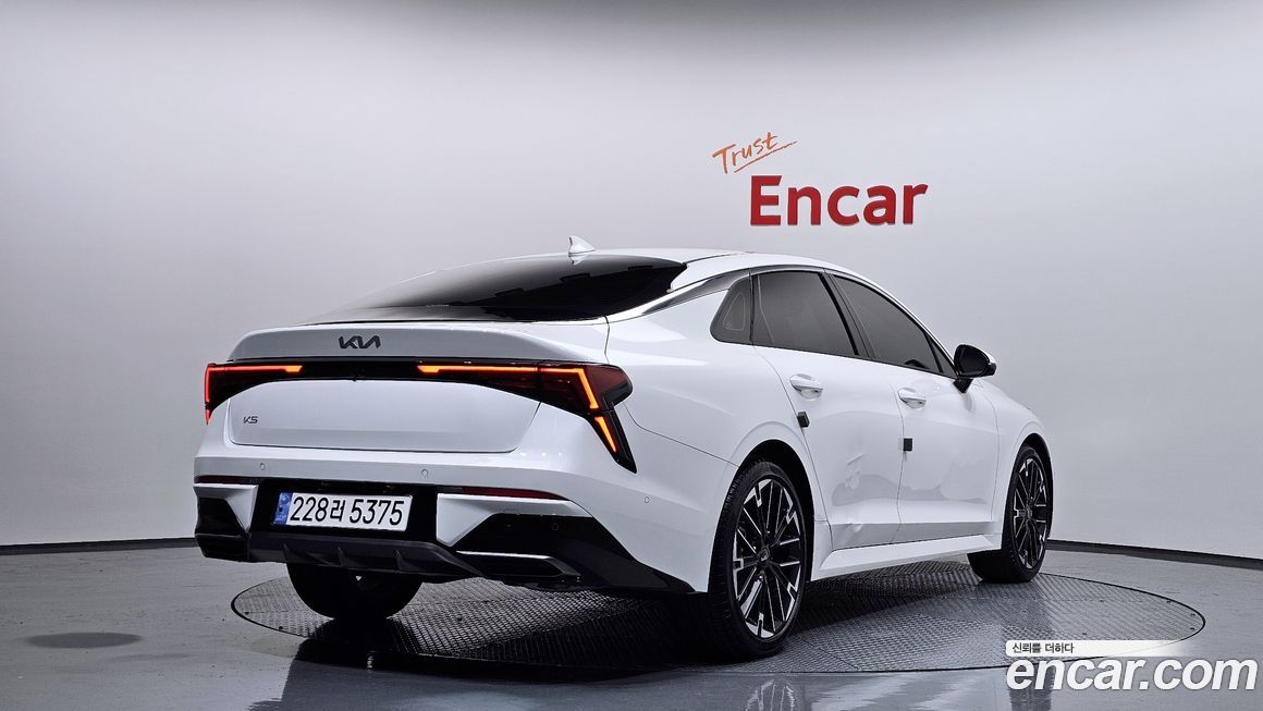 Kia K5 2024