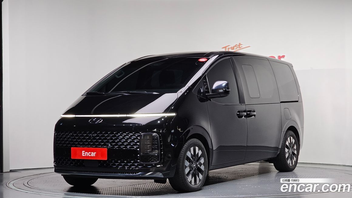 Hyundai Staria 2023