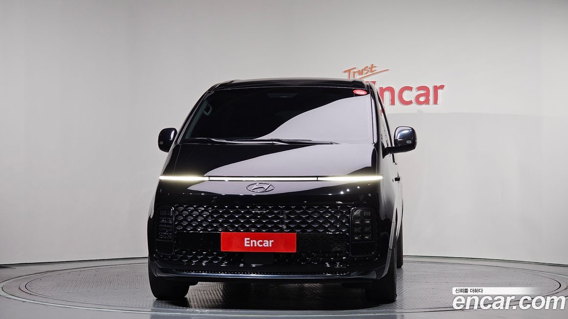 Hyundai Staria 2023