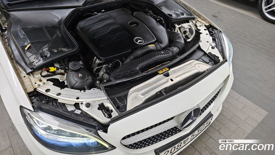 Mercedes-Benz C-Class 2019