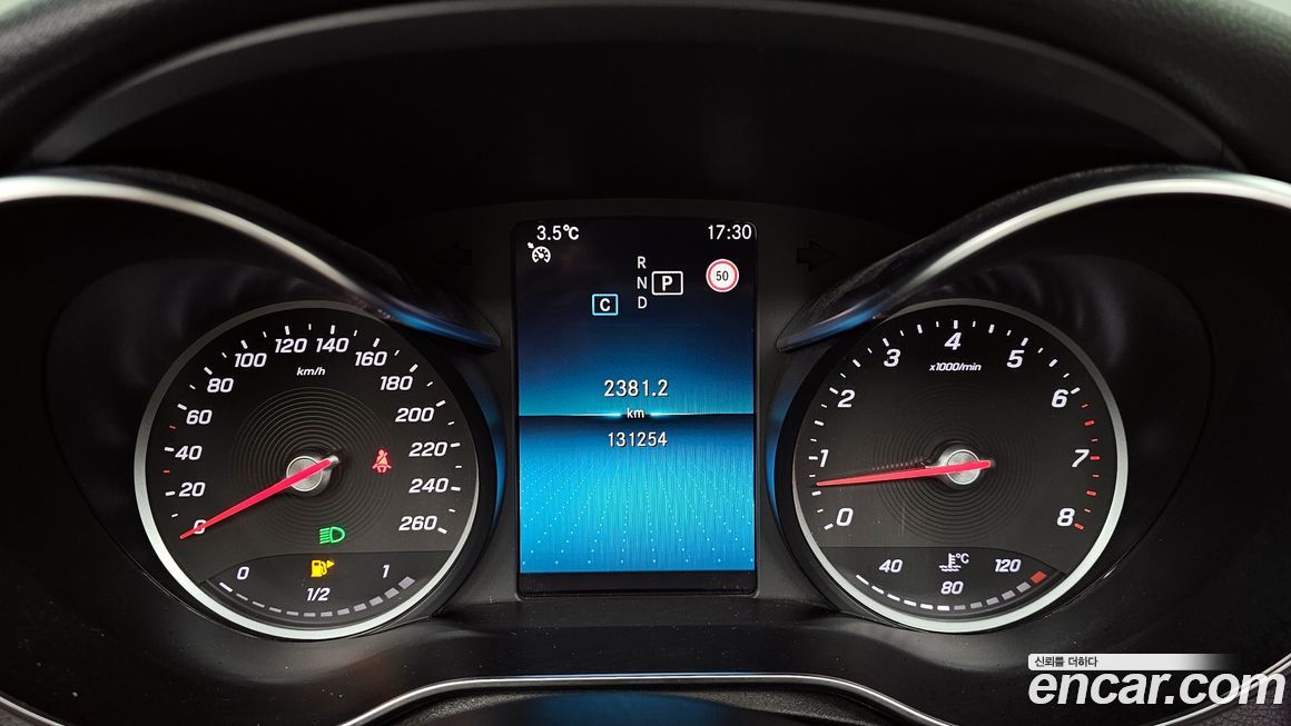 Mercedes-Benz C-Class 2019