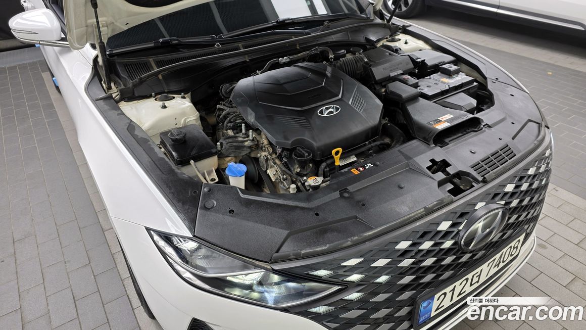 Hyundai Grandeur 2022