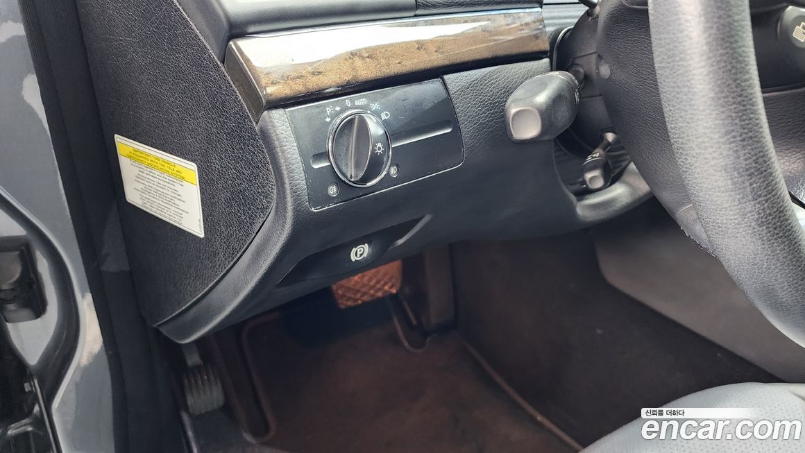 Mercedes-Benz E-Class 2008