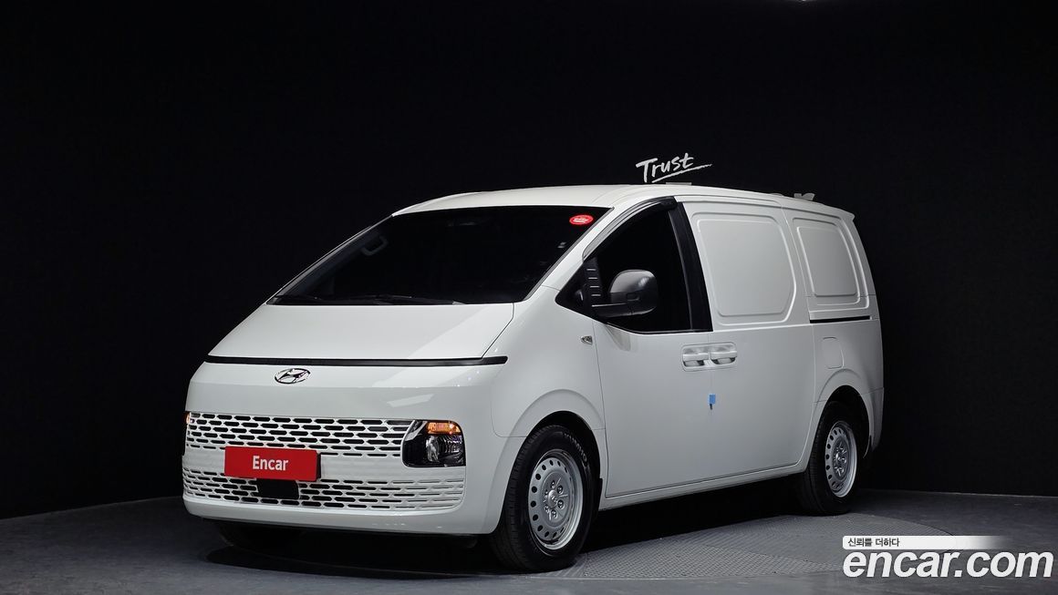Hyundai Staria 2022