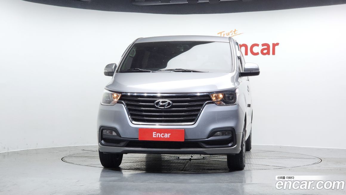 Hyundai Starex 2018