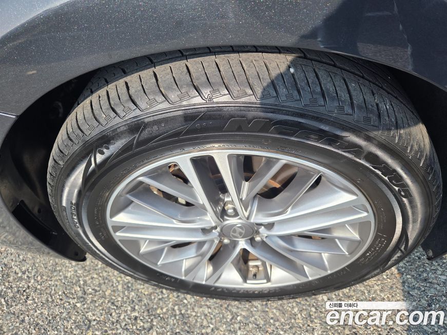 Hyundai Grandeur 2019