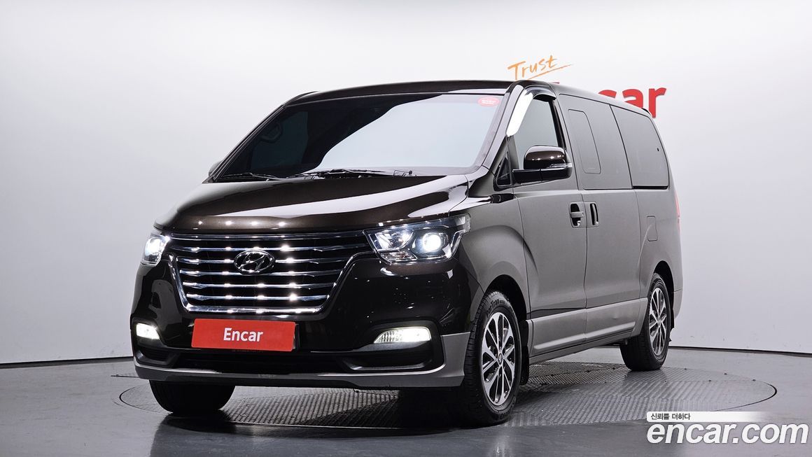 Hyundai Starex 2019
