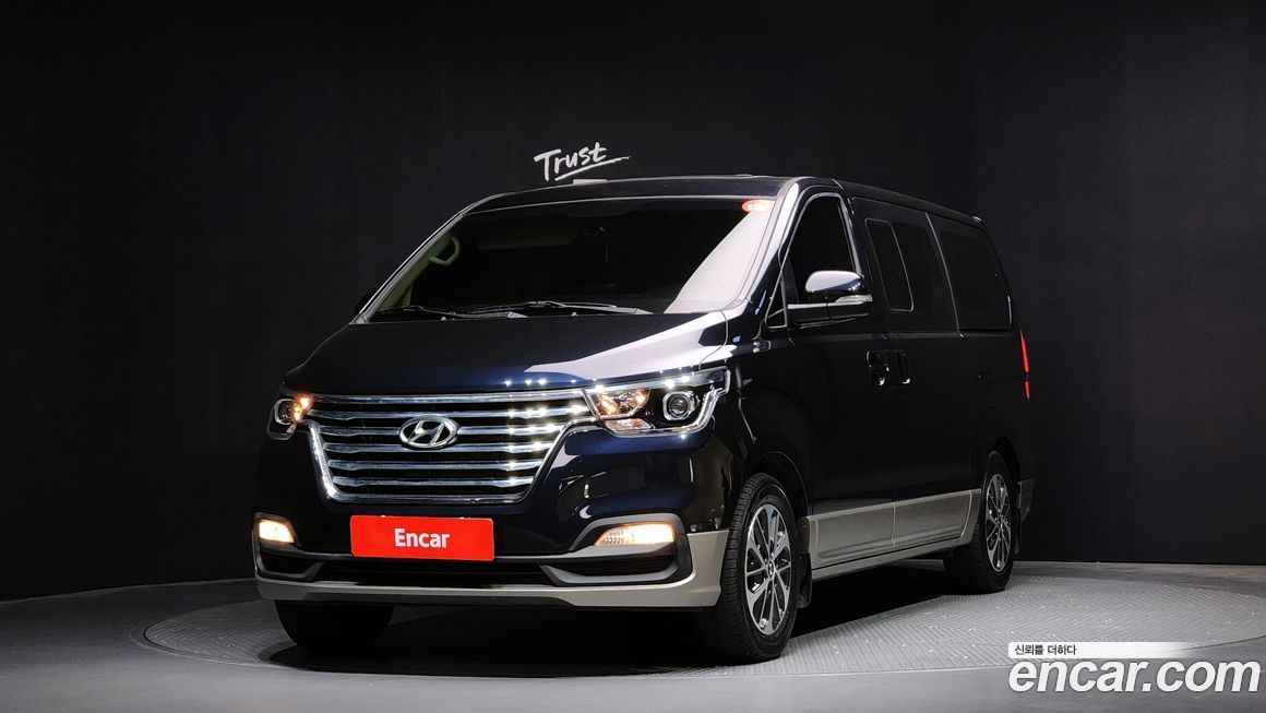Hyundai Starex 2021