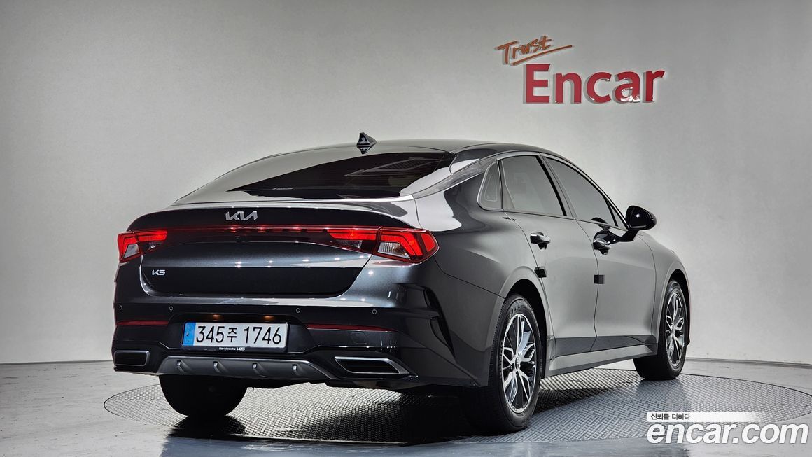 Kia K5 2023