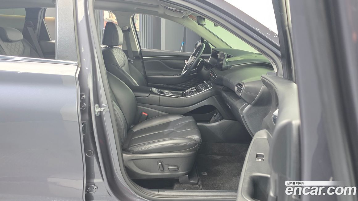 Hyundai Santafe 2022