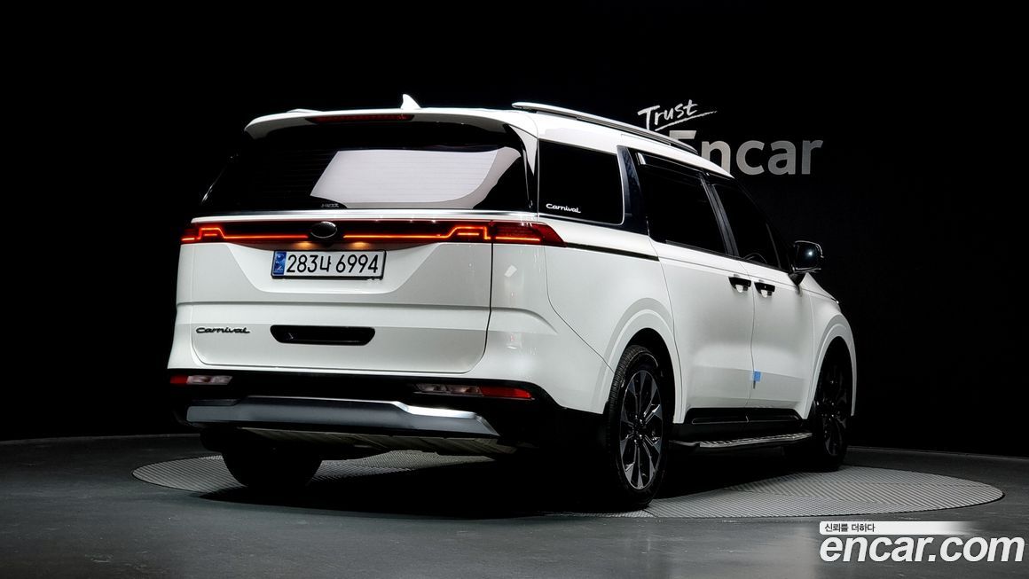 Kia Canival 2021