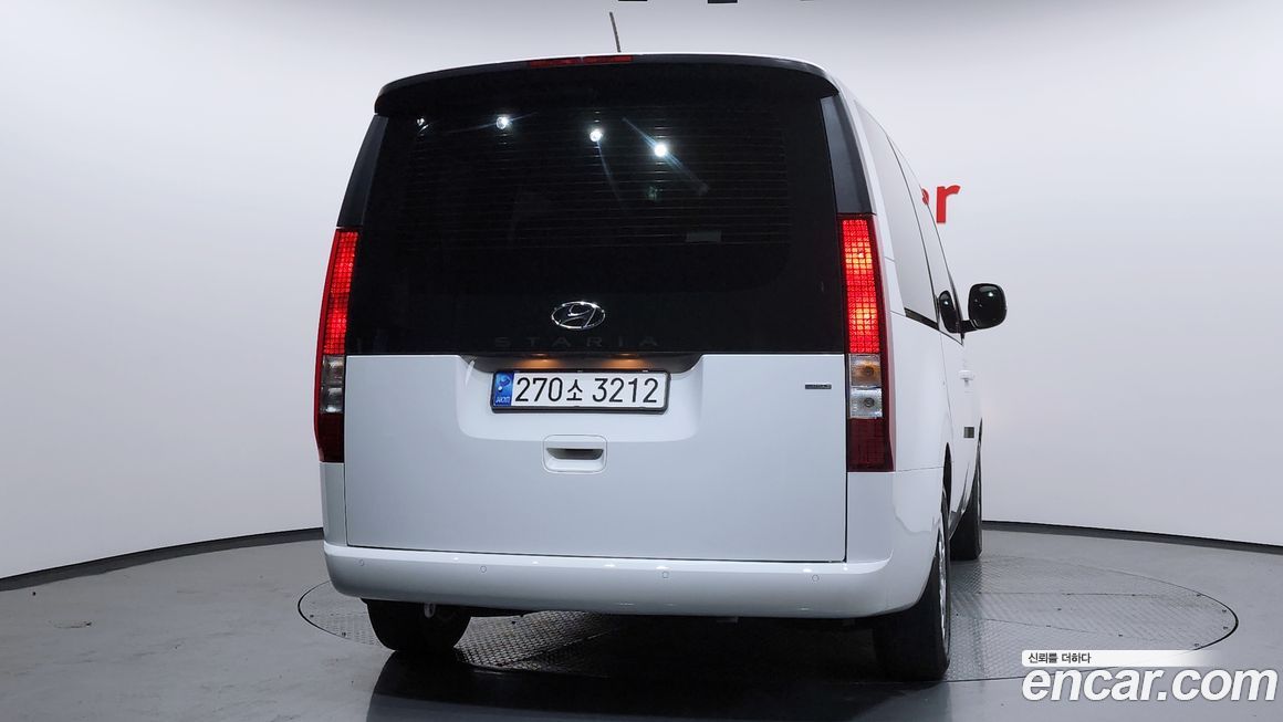 Hyundai Staria 2023