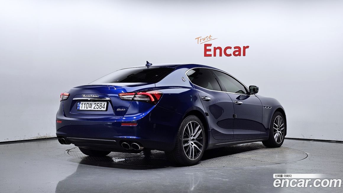 Maserati Ghibli 2017