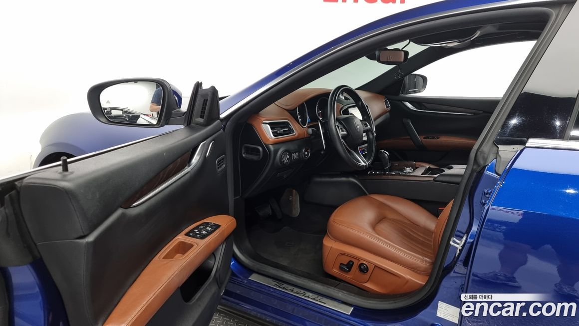 Maserati Ghibli 2017