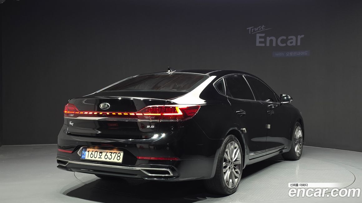 Kia K7 2021