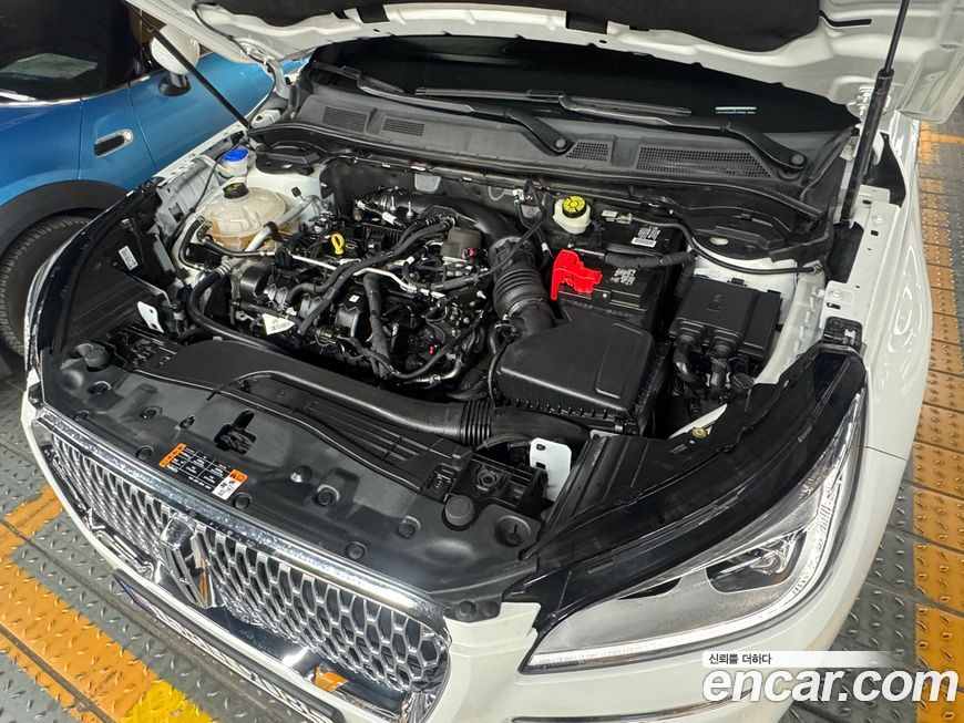 Lincoln Corsair 2021