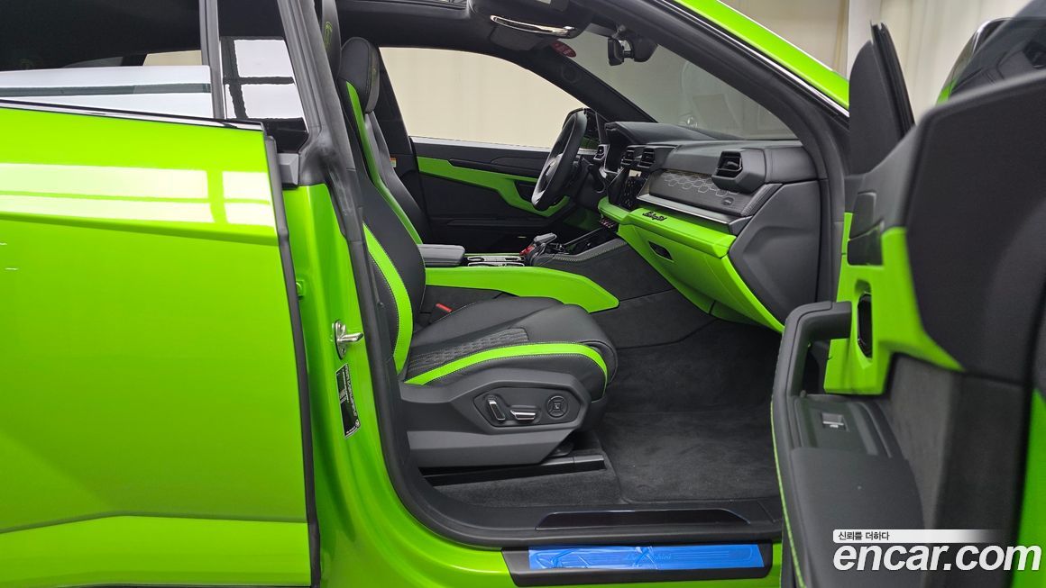 Lamborghini Urus 2025