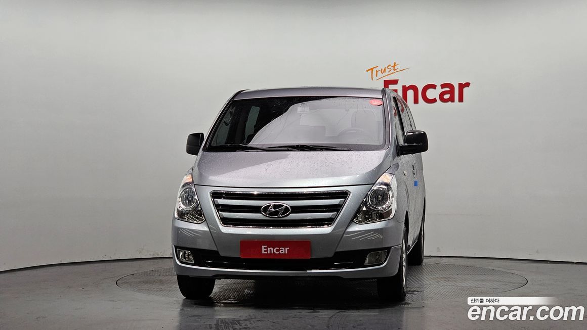 Hyundai Starex 2018