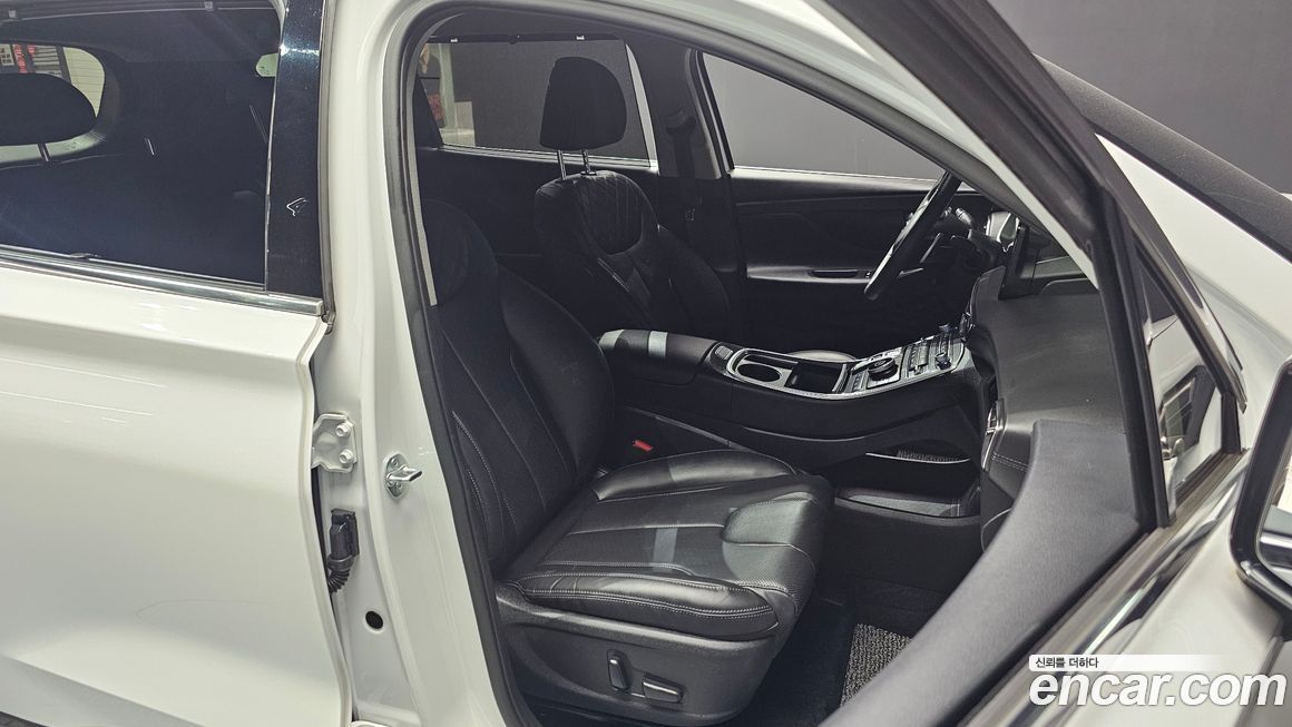 Hyundai Santafe 2023