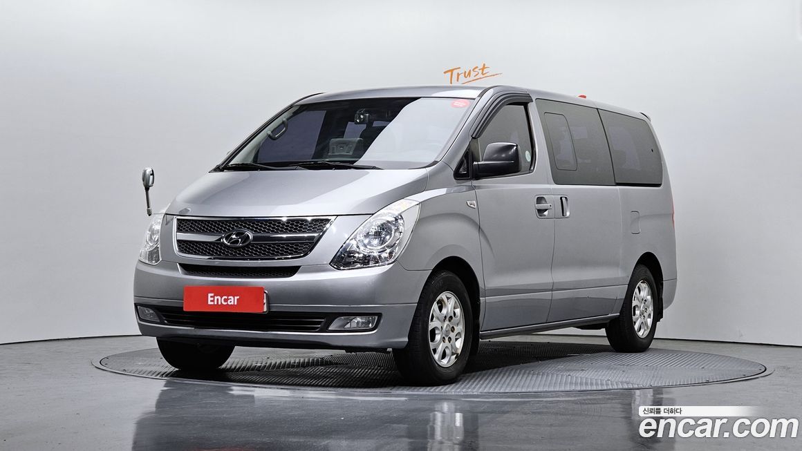 Hyundai Starex 2012