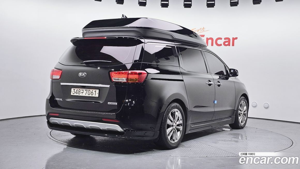 Kia Canival 2018