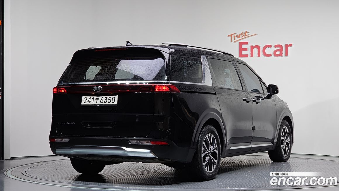 Kia Canival 2021