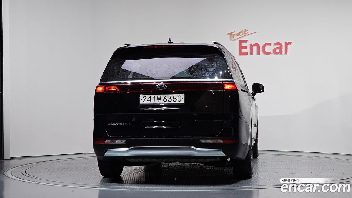 Kia Canival 2021