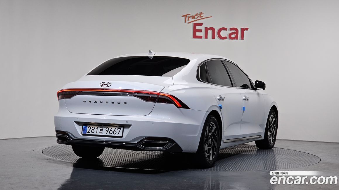 Hyundai Grandeur 2022