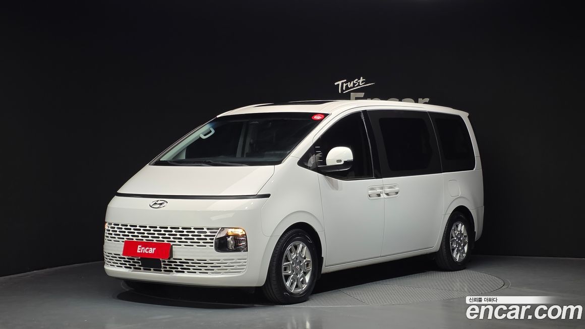 Hyundai Staria 2022