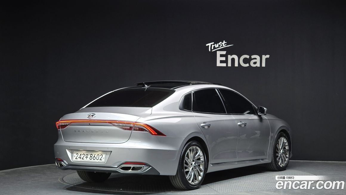 Hyundai Grandeur 2021