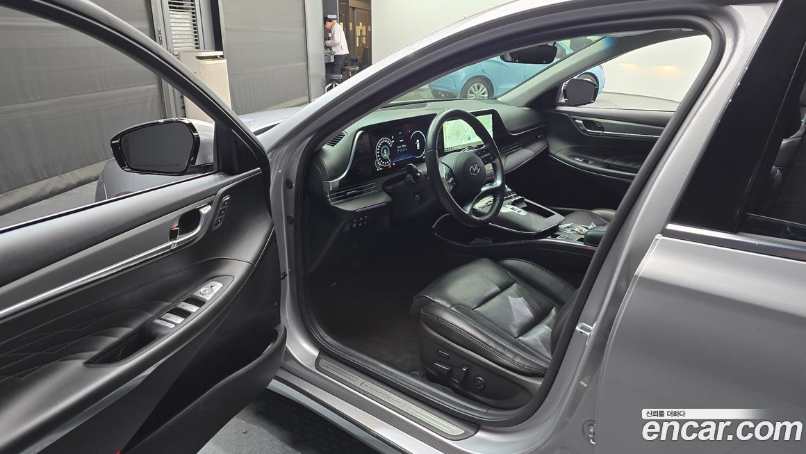 Hyundai Grandeur 2021