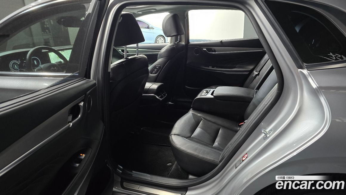 Hyundai Grandeur 2021