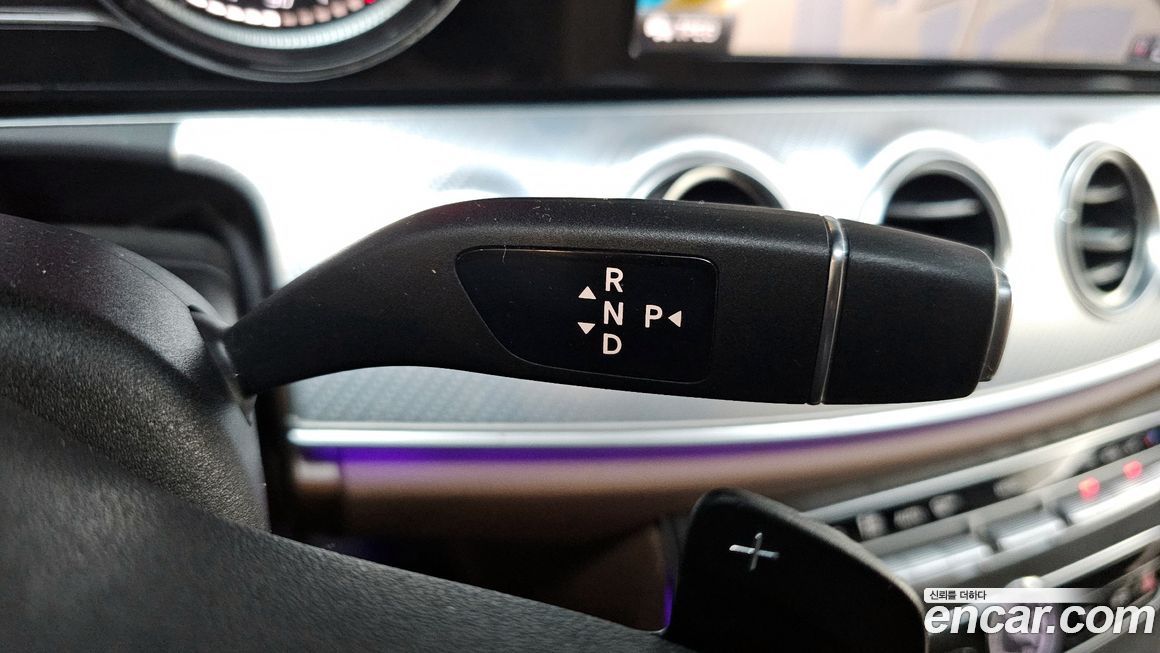 Mercedes-Benz E-Class 2020