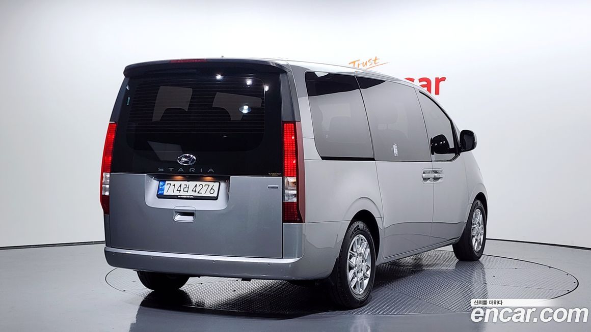 Hyundai Staria 2023