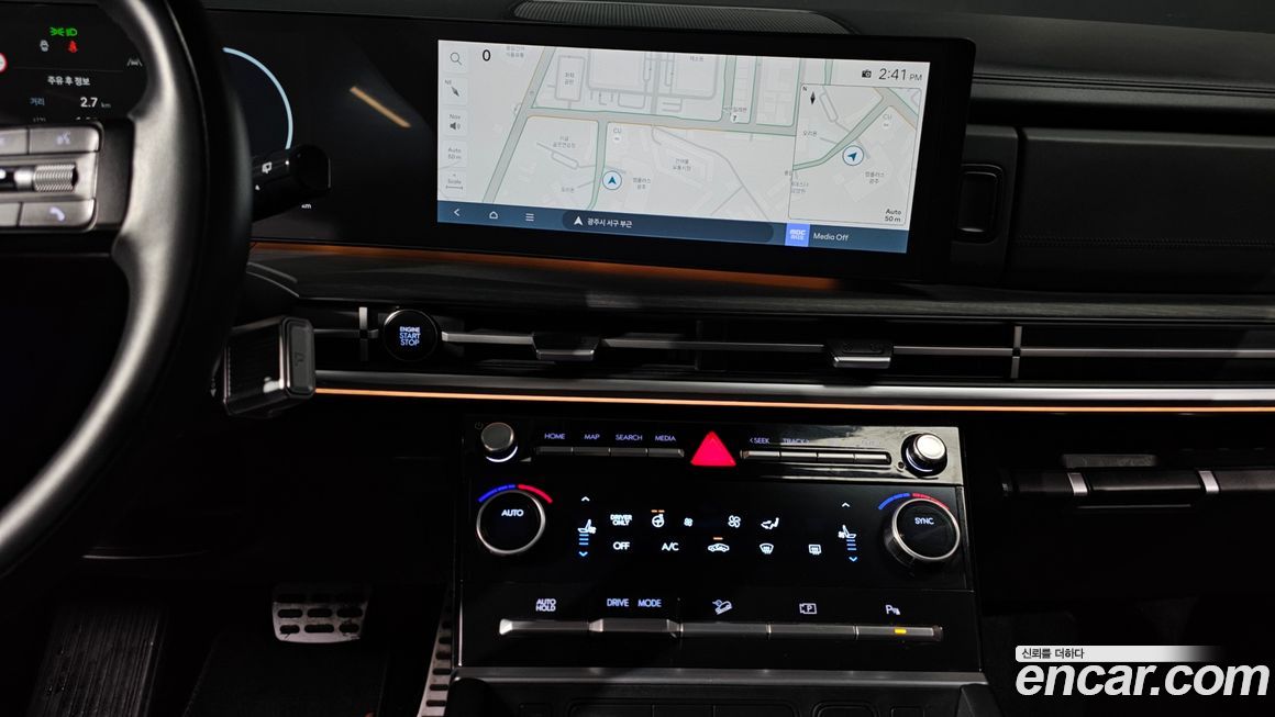 Hyundai Santafe 2024