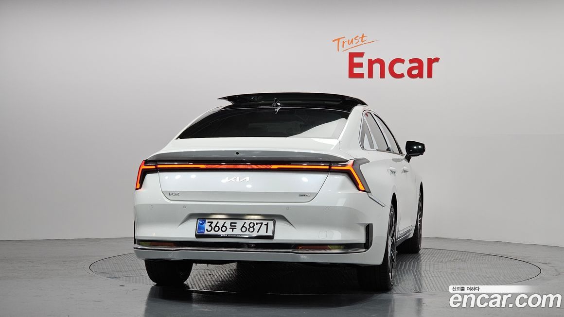 Kia K8 2025