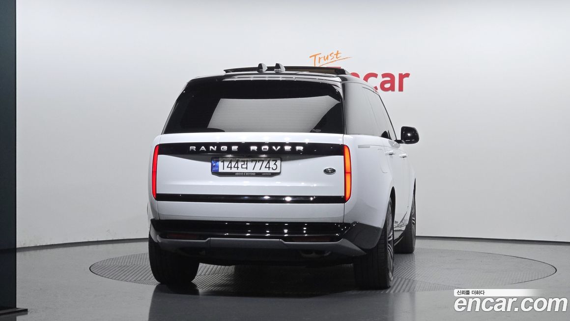 Land Rover Range Rover 2023