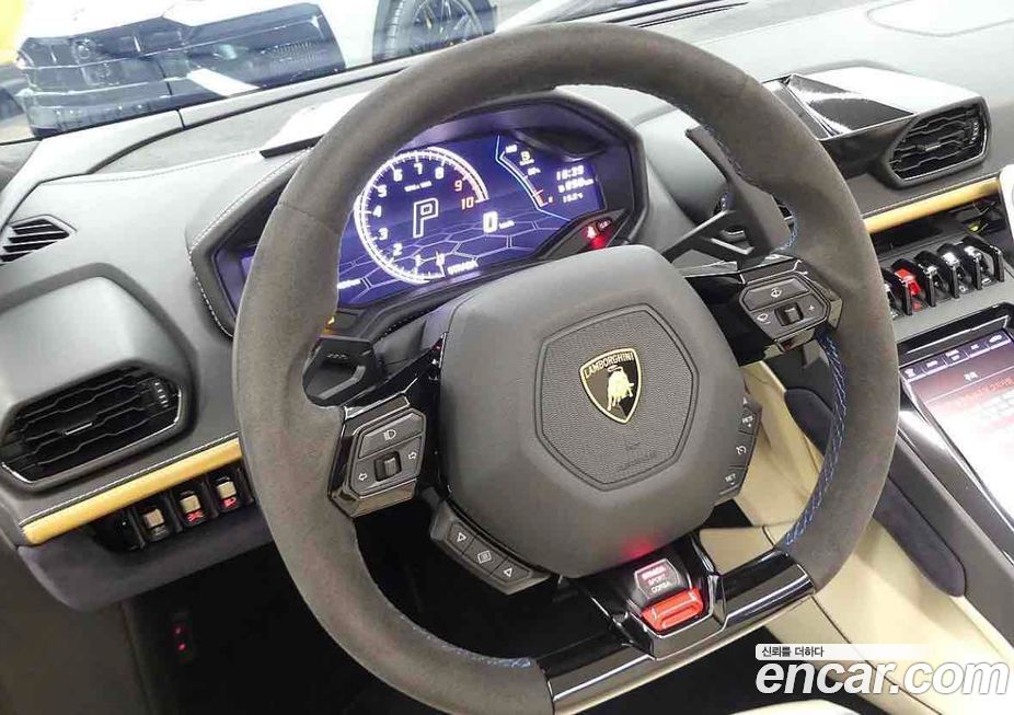 Lamborghini Huracan 2023