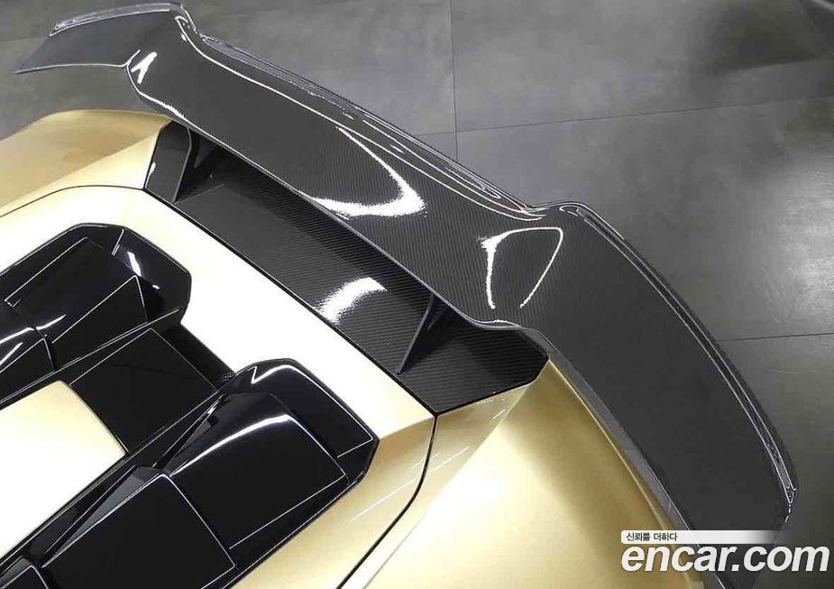 Lamborghini Huracan 2023