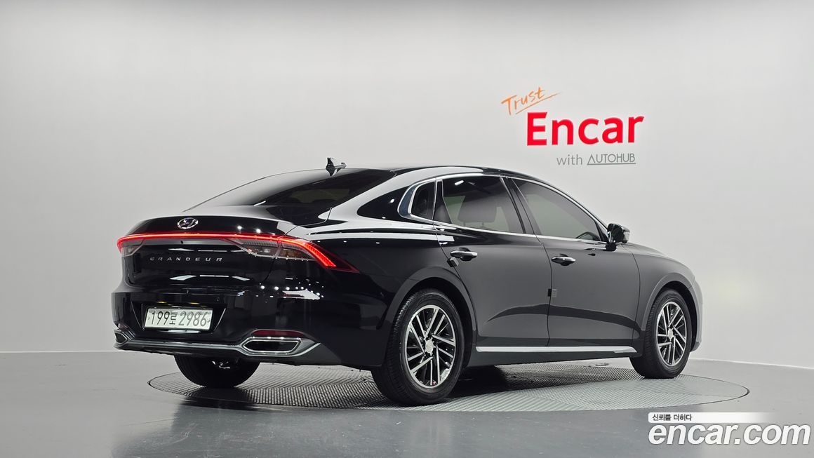 Hyundai Grandeur 2021