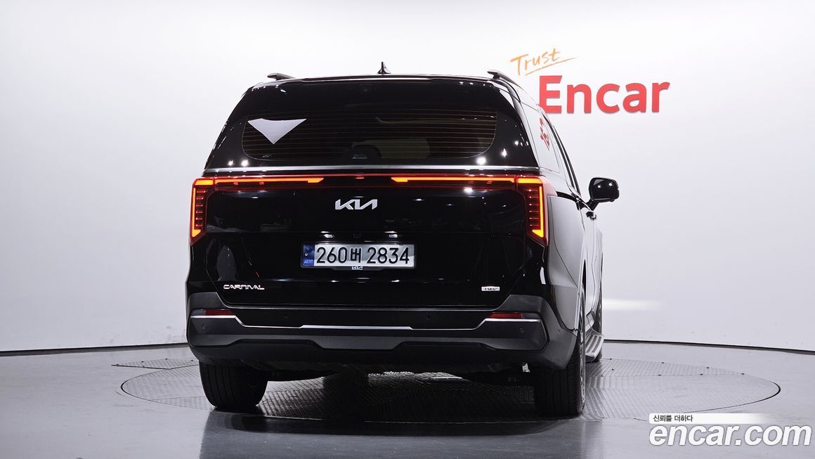 Kia Canival 2024