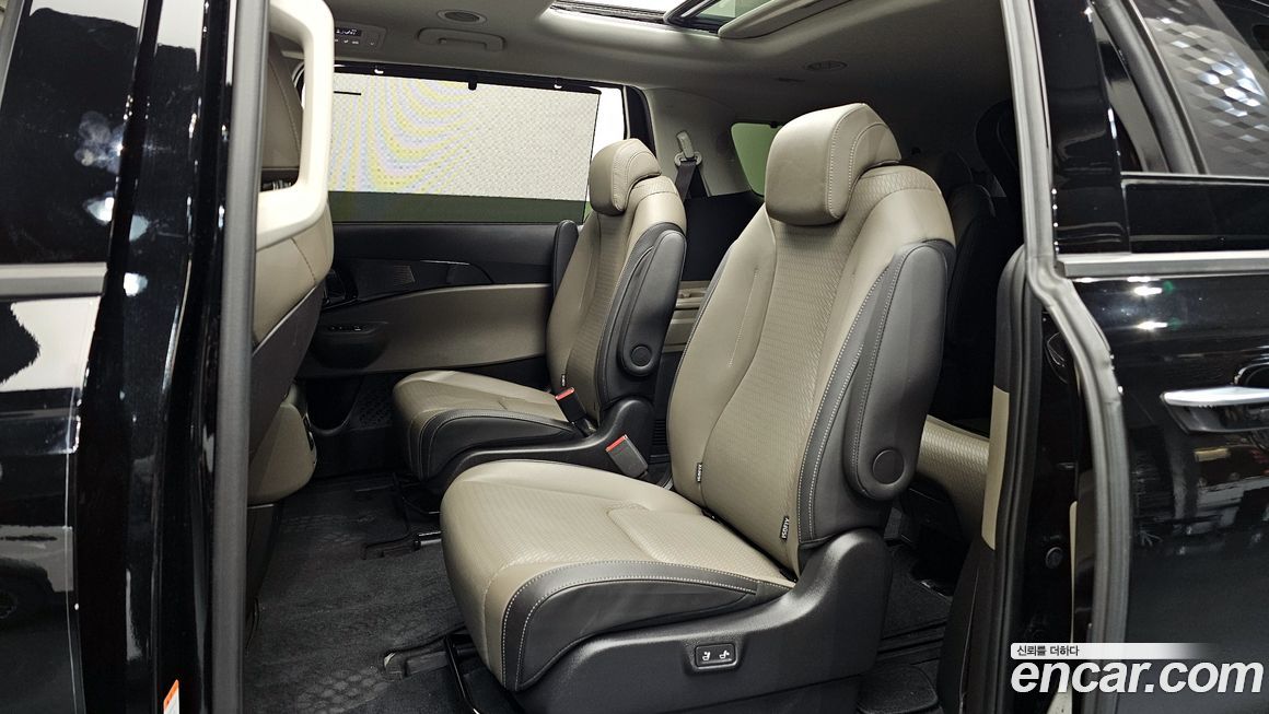 Kia Canival 2024