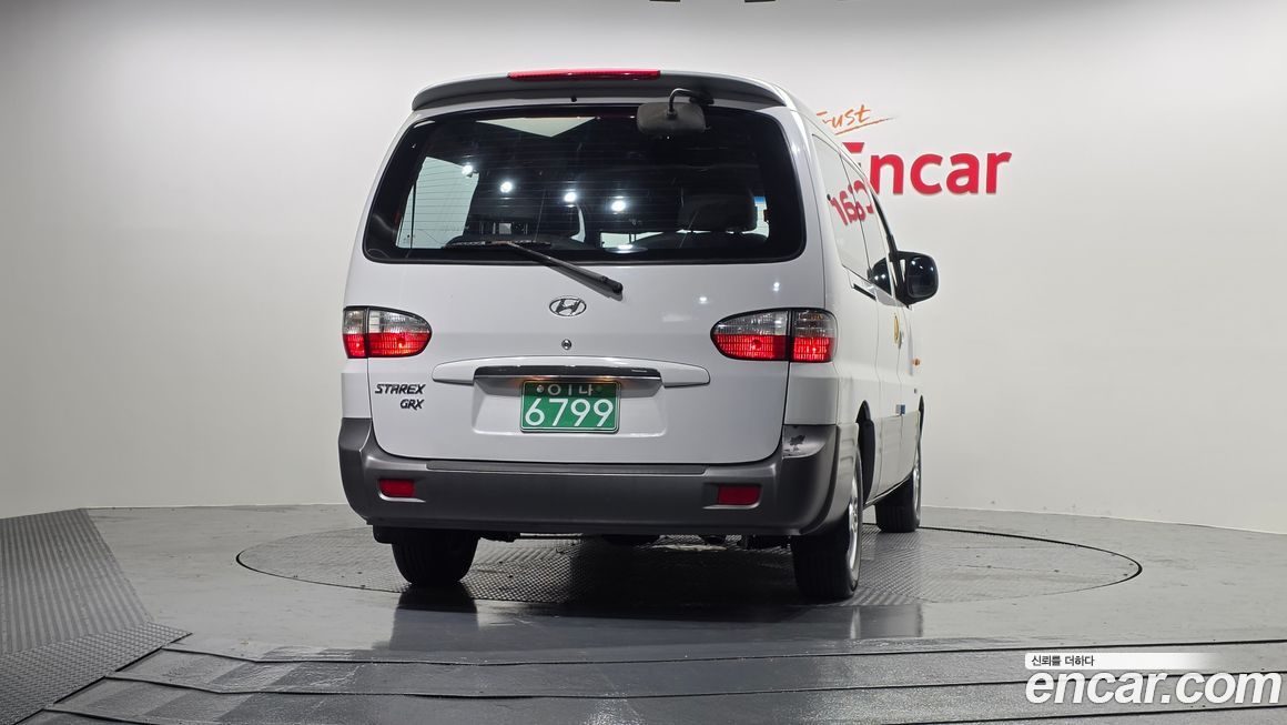 Hyundai Starex 2005