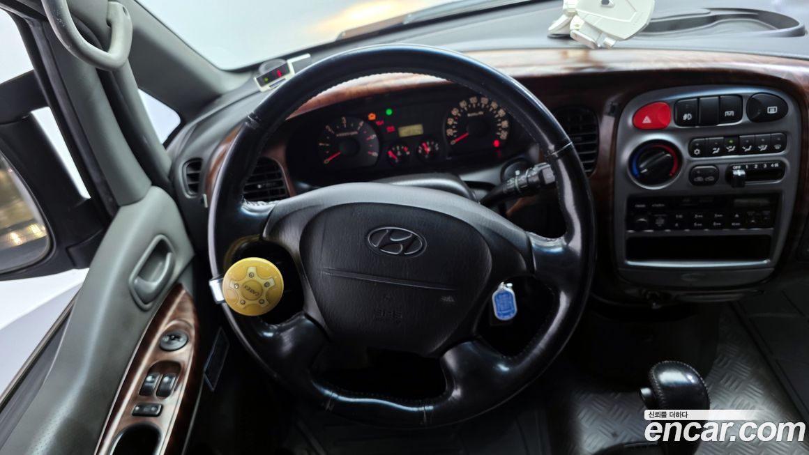 Hyundai Starex 2005