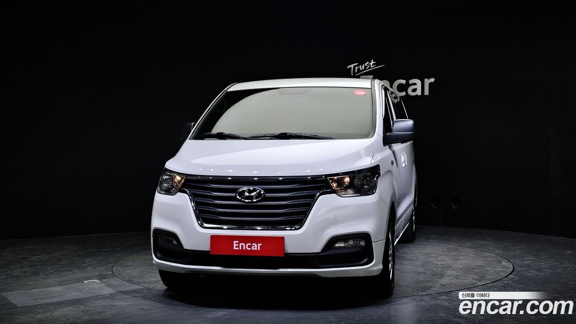 Hyundai Starex 2019