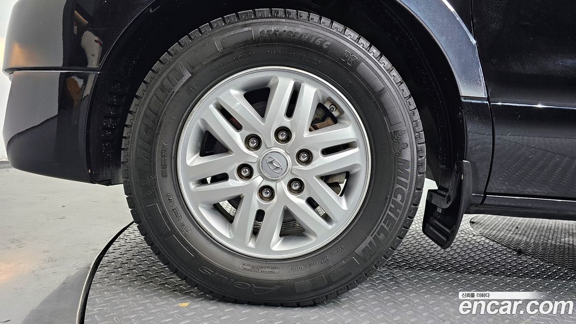 Hyundai Starex 2016